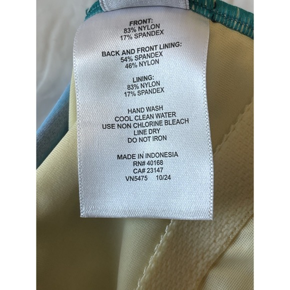 Miraclesuit X Talbots AVANTI BANDEAU ONE PIECE - PAINTERLY STRIPE Size 16 Beach - Picture 9 of 9